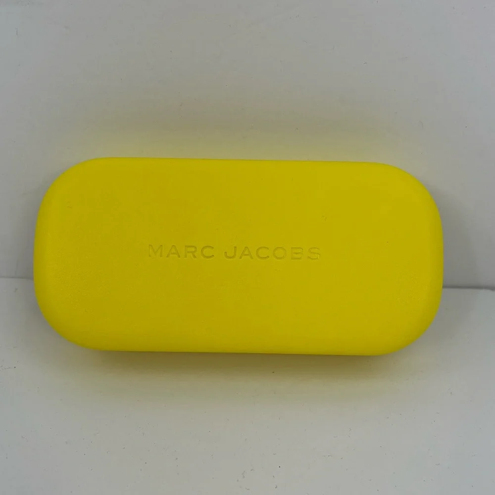 MARC JACOBS YELLOW GLASSES CASE, BLACK VELVET INTERIOR WITH BLACK & WHITE CLOTH